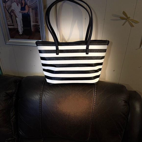 Black & White Striped Tote Bag with Charm - Picture 2 of 3